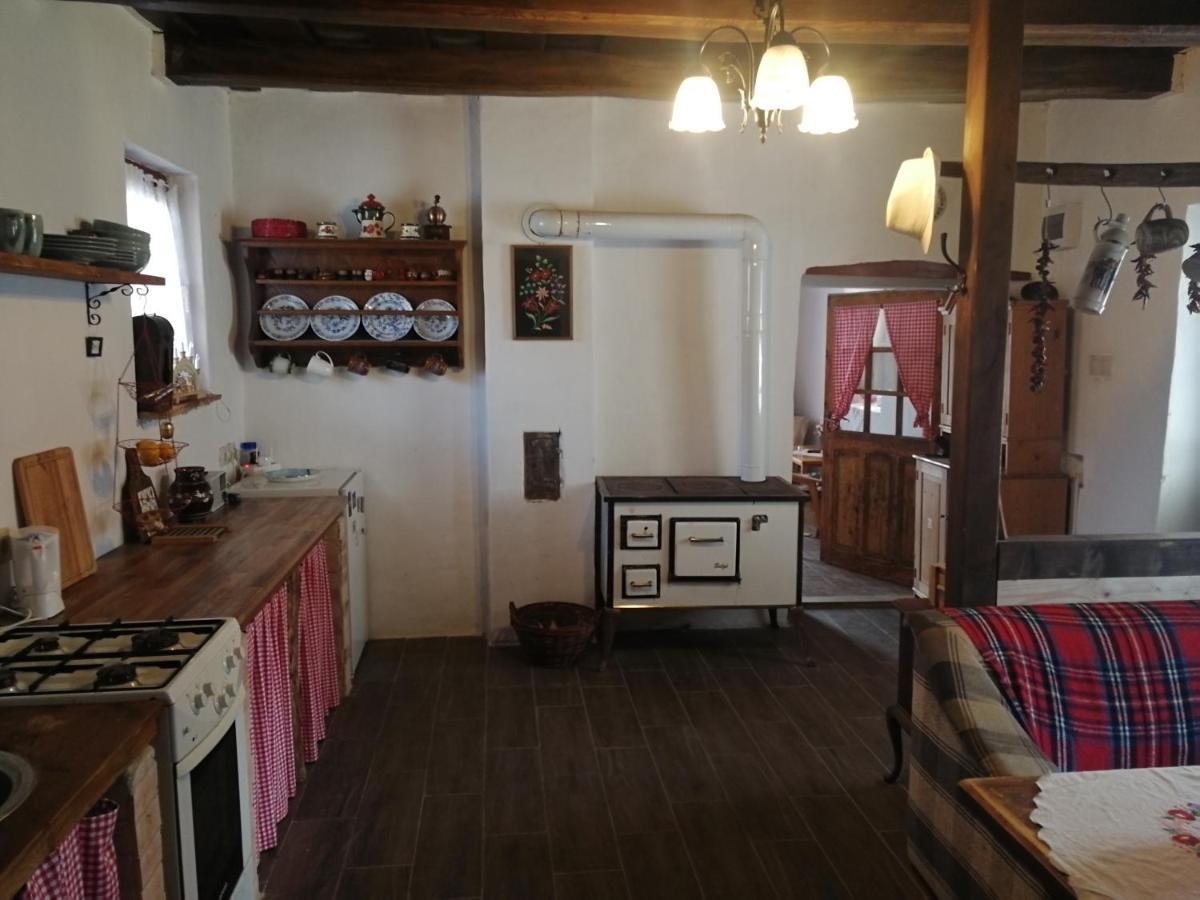 Traditionelles Bauernhaus Flieder Zalaszentgrót Esterno foto